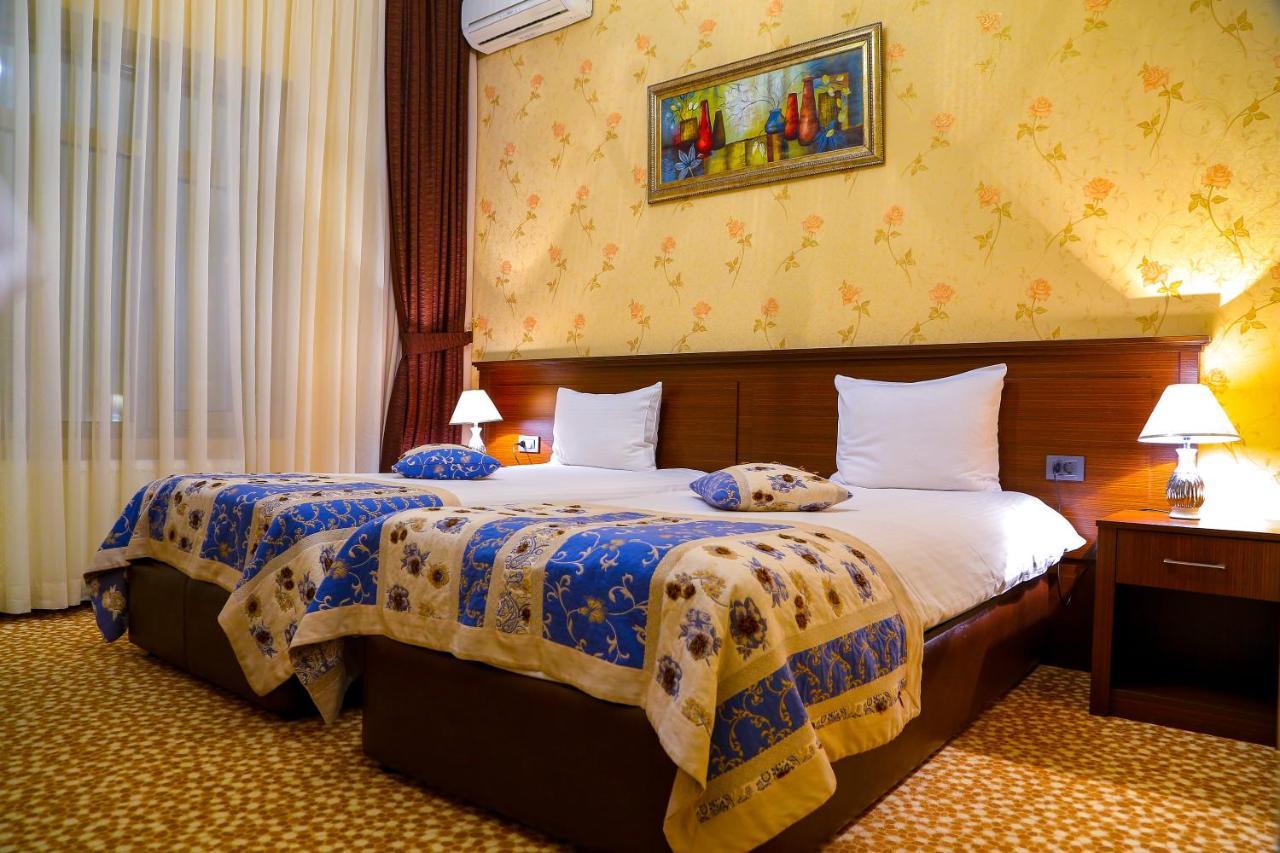 Central Park Baku Exterior foto